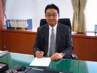 　名古屋通関業会　理事長 　柘植　要